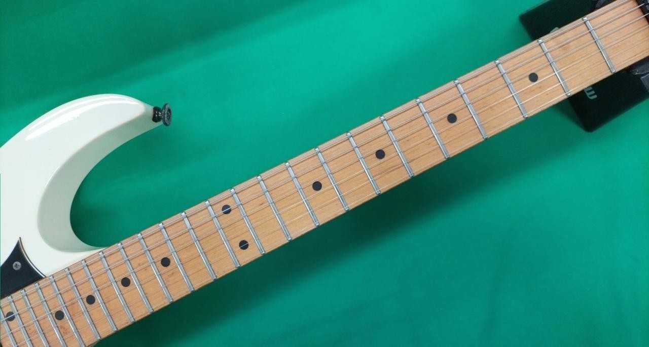 [Ibanez] RG550 White Made in Japan ST Type Solid Body Electric Guitar Used JPN