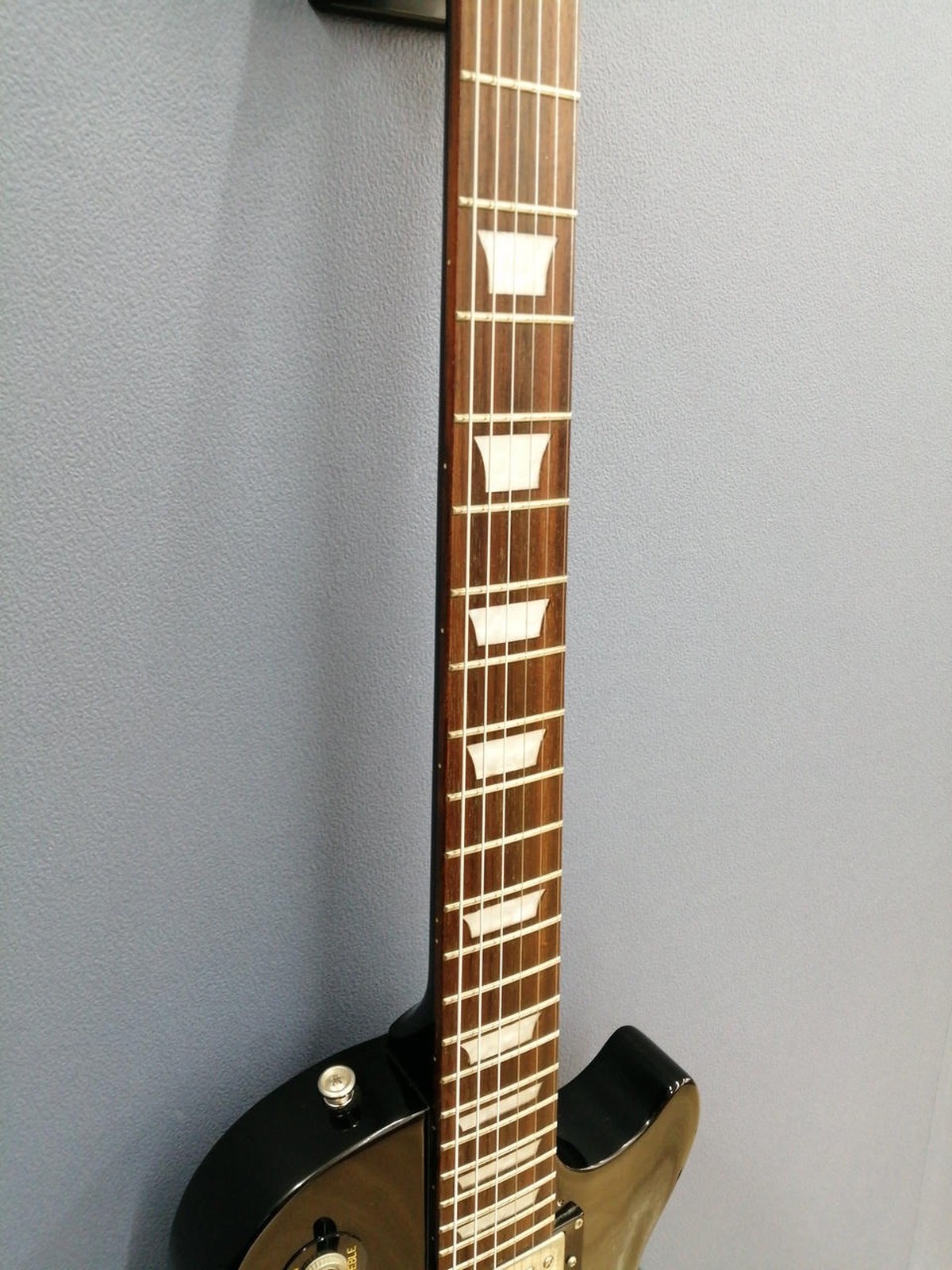 EPIPHONE LES PAUL STUDIO Used Mahogany body Pau Ferro fingerboard w/Soft case