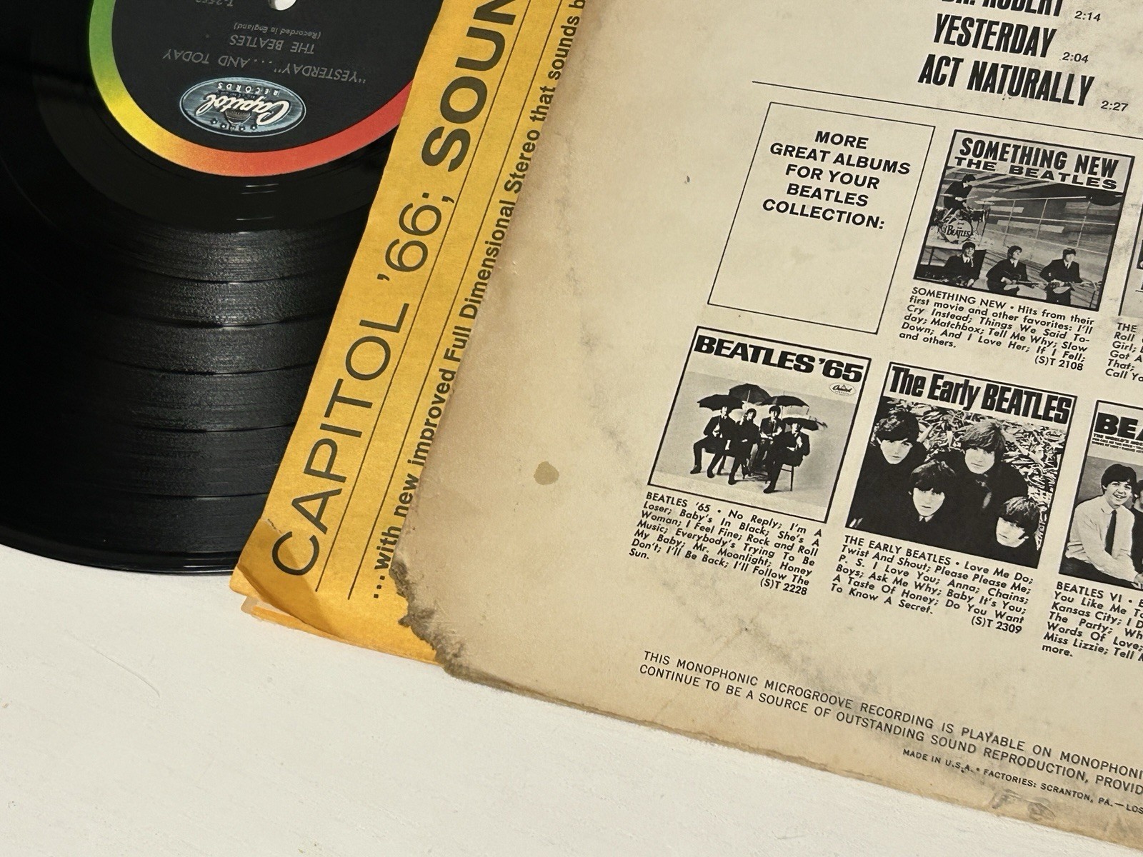 THE BEATLES YESTERDAY AND TODAY LP. MONO 2ND STATE BUTCHER COVER T-2553. VG/VG+