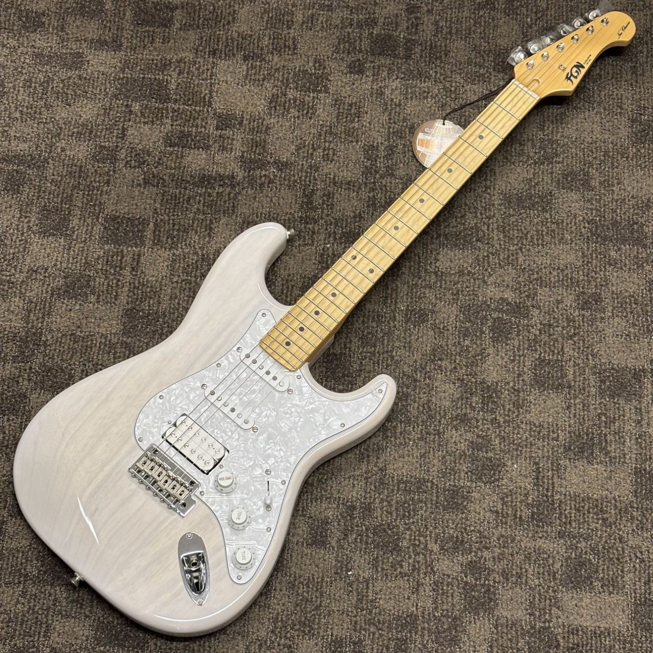 FUJIGEN FGN NST110MAH 01 WB White Blonde Neo Classic Series