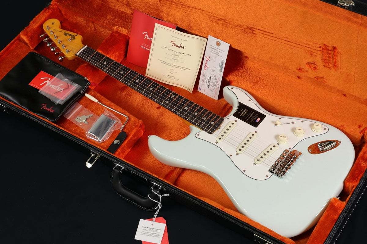 Fender American Vintage II 1965 Stratocaster Round-Lam Rosewood Sonic Blue (with