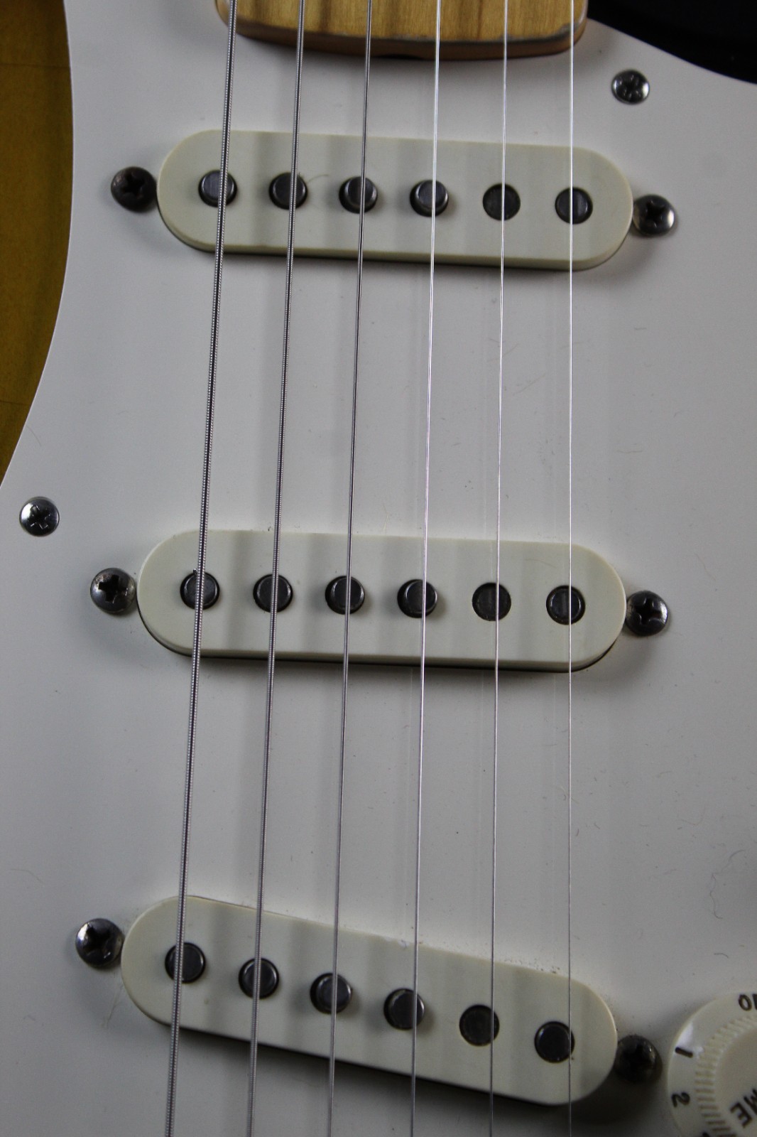 Fender Custom Shop 1956 Stratocaster Relic 2-Tone Sunburst 2002 w/OHSC & COA