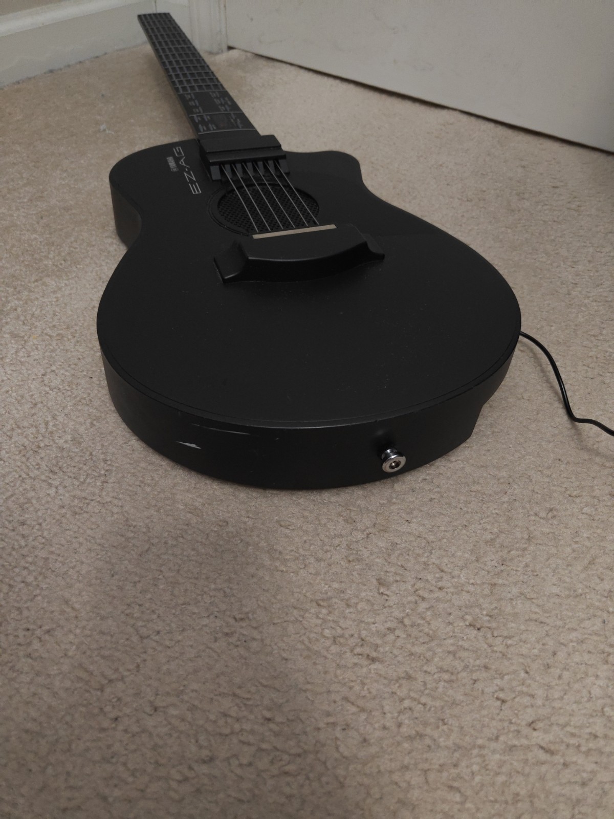 Yamaha EZ-AG Digital MIDI Guitar Lighted Frets Self-Teaching – Tested & Working
