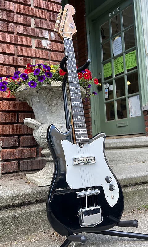 Vintage 1970’s Kay E100 Electric Guitar (Tulip Body Style, Fresh Pro Setup)