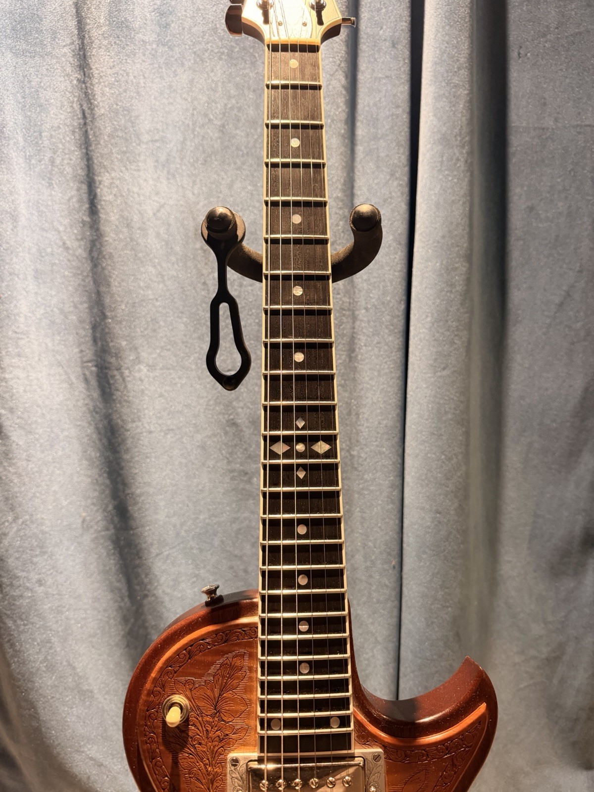 Zemaitis CS24SU Wood Leaf A.C. Series 6-String Maple Solid, Case+COA