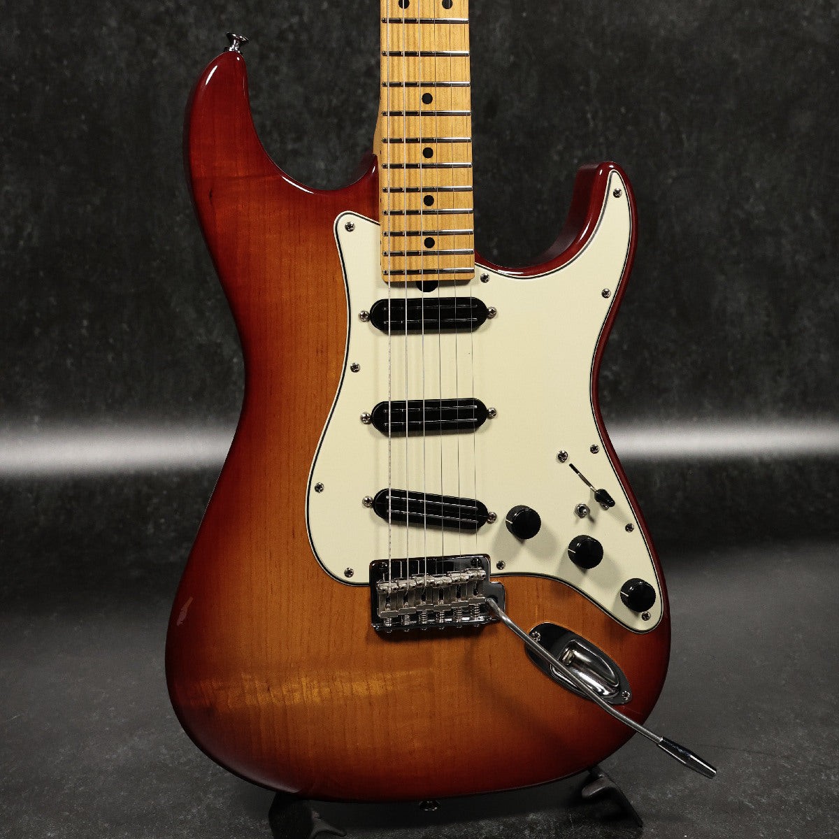 Sadowsky NYC Ultra Vintage S Violin Burst 1990 [786]