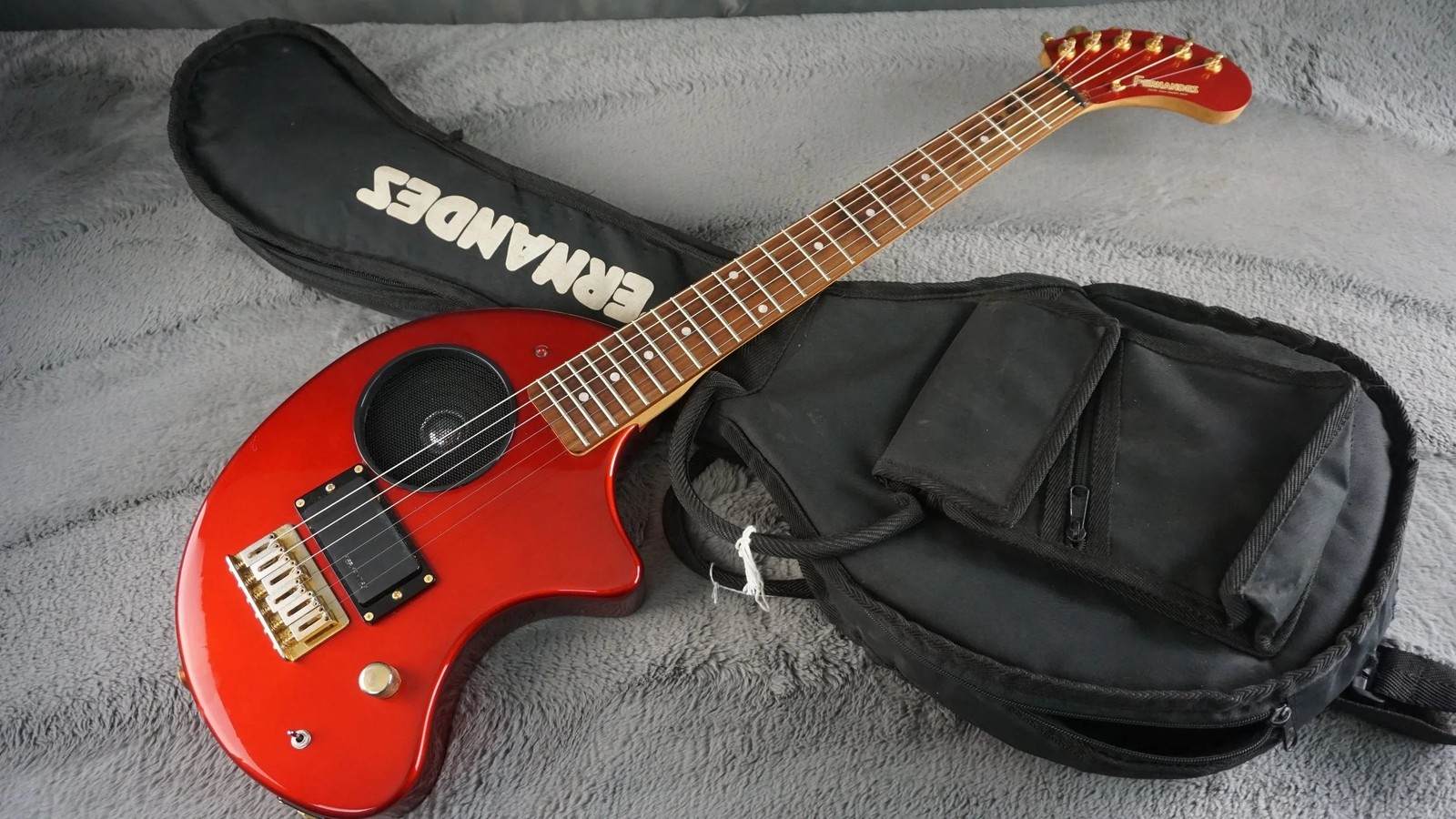 Fernandes ZO-3 Electric Guitar w/ Built-In Speaker, Gig Bag – Red Made in Japan