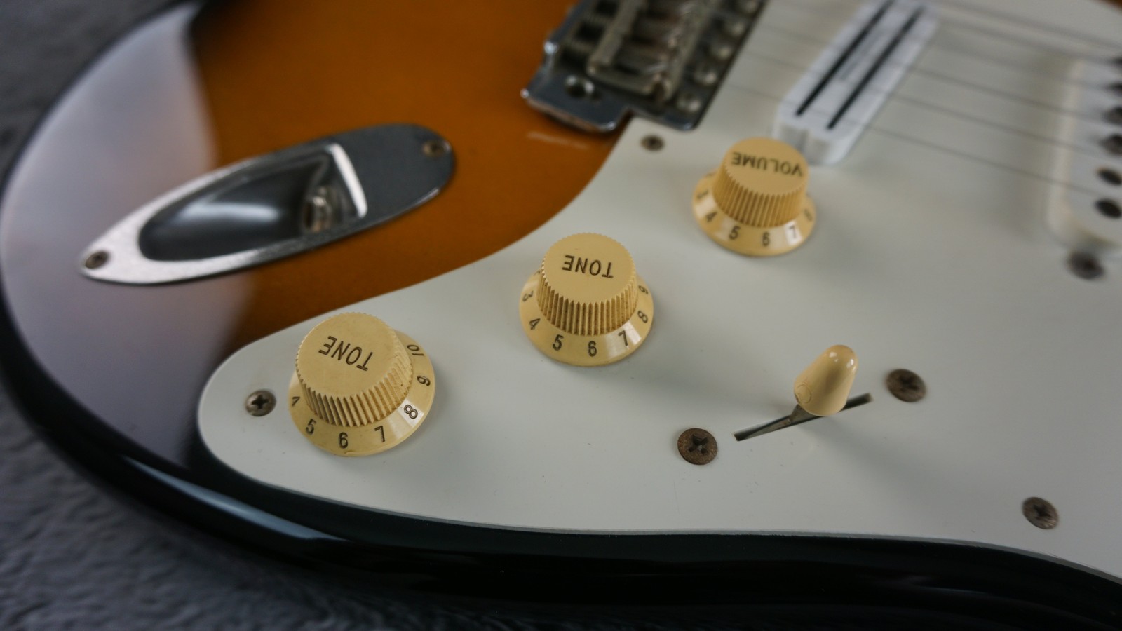 Fender Stratocaster ST-57 – 1957 Reissue – Tobacco Burst Japan