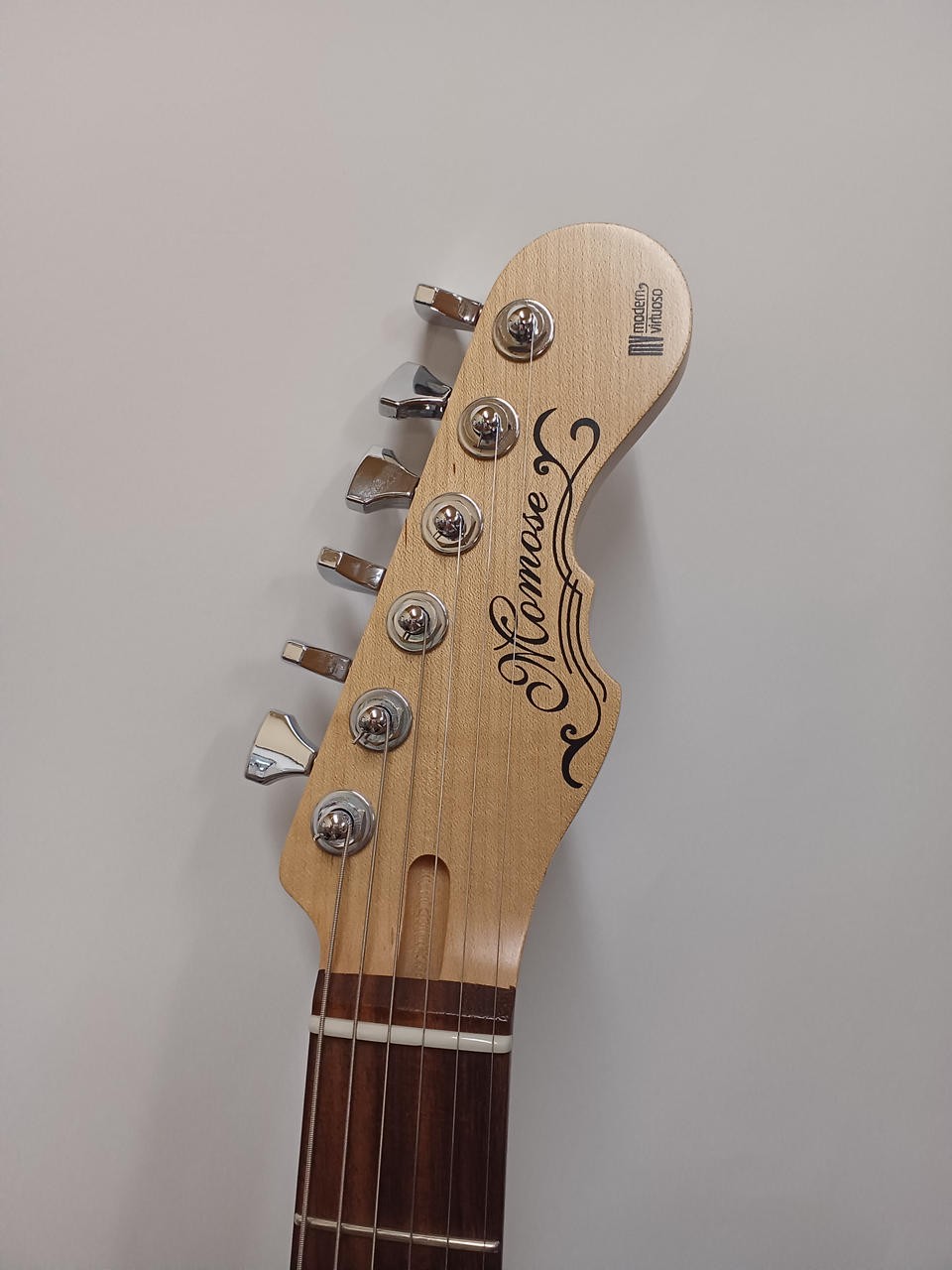 Momose Modern Virtuoso MC2-MV/R WBD Ash Body Quartersawn Maple Rosewood