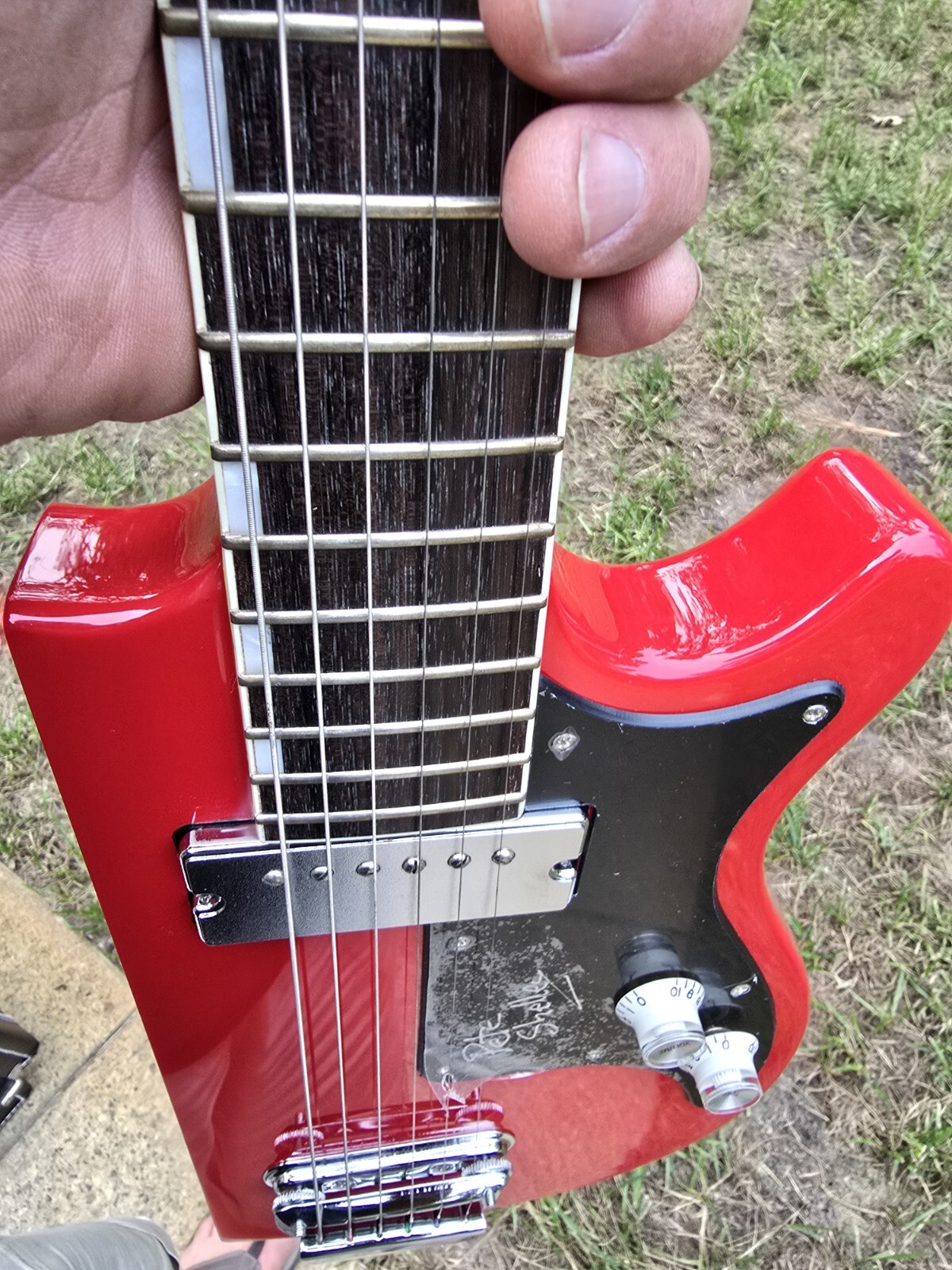 Eastwood PETE SHELLEY Autographed Numbered Buzzcocks STARWAY Guitar W CASE CANDY
