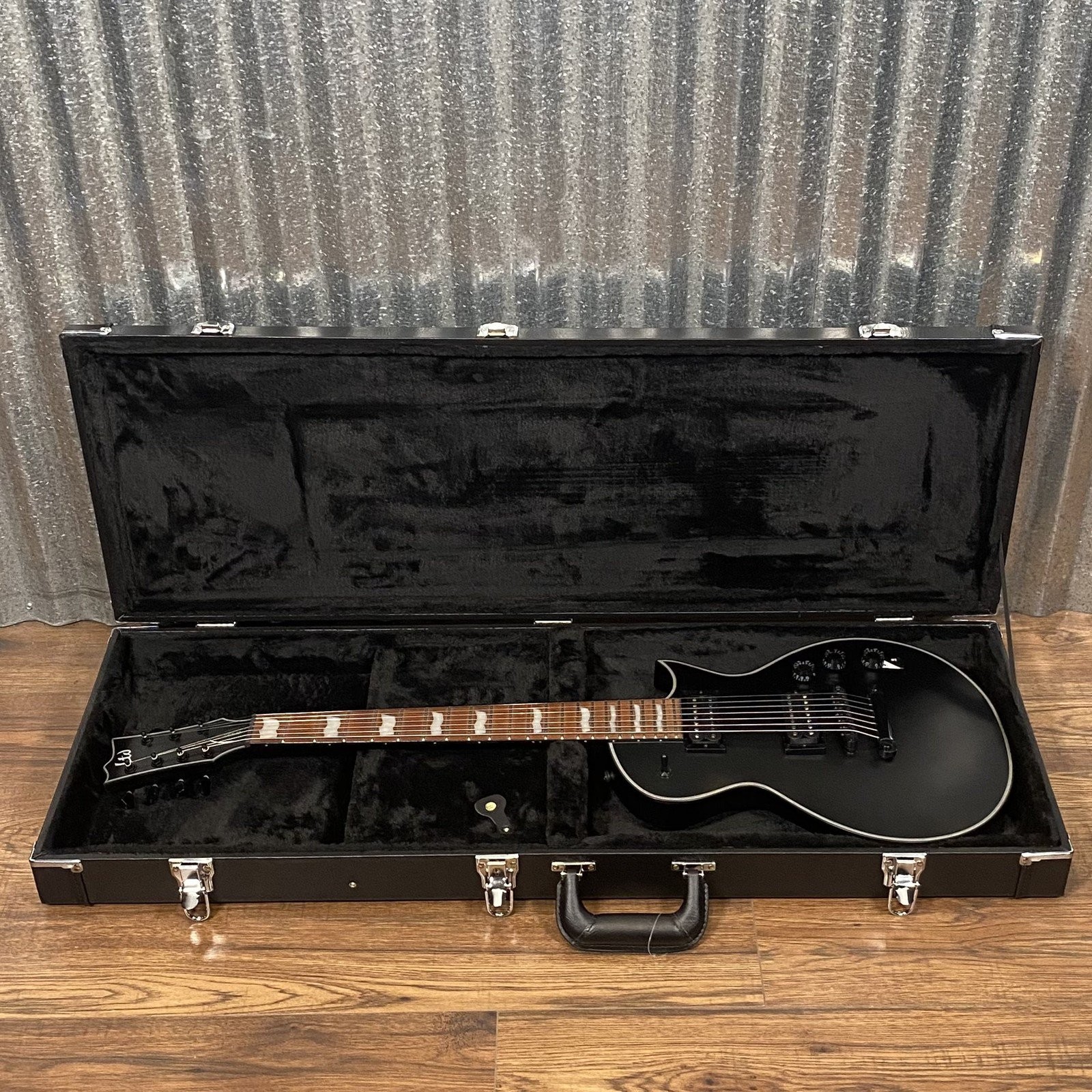 ESP LTD EC-257 7 String Black Satin Guitar & Case EC257BLKS #0360 Used