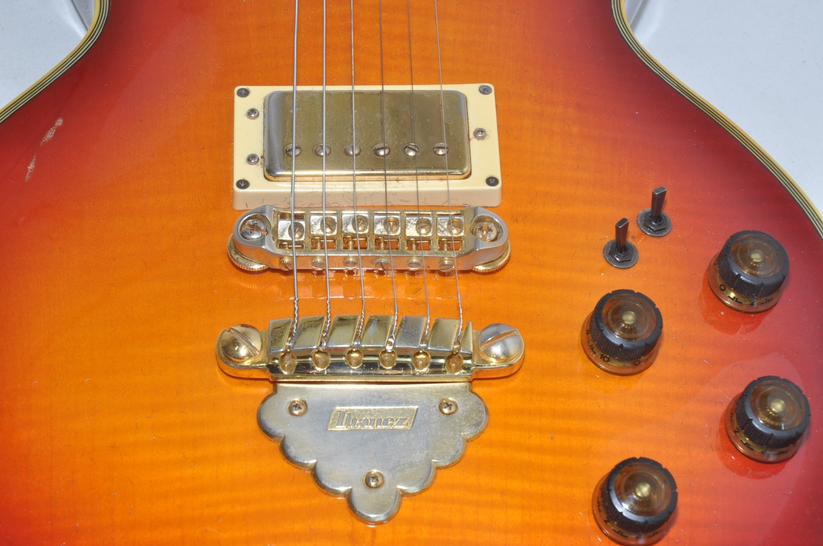 Ibanez AR-300 Artist Electric Guitar Ref No.6093