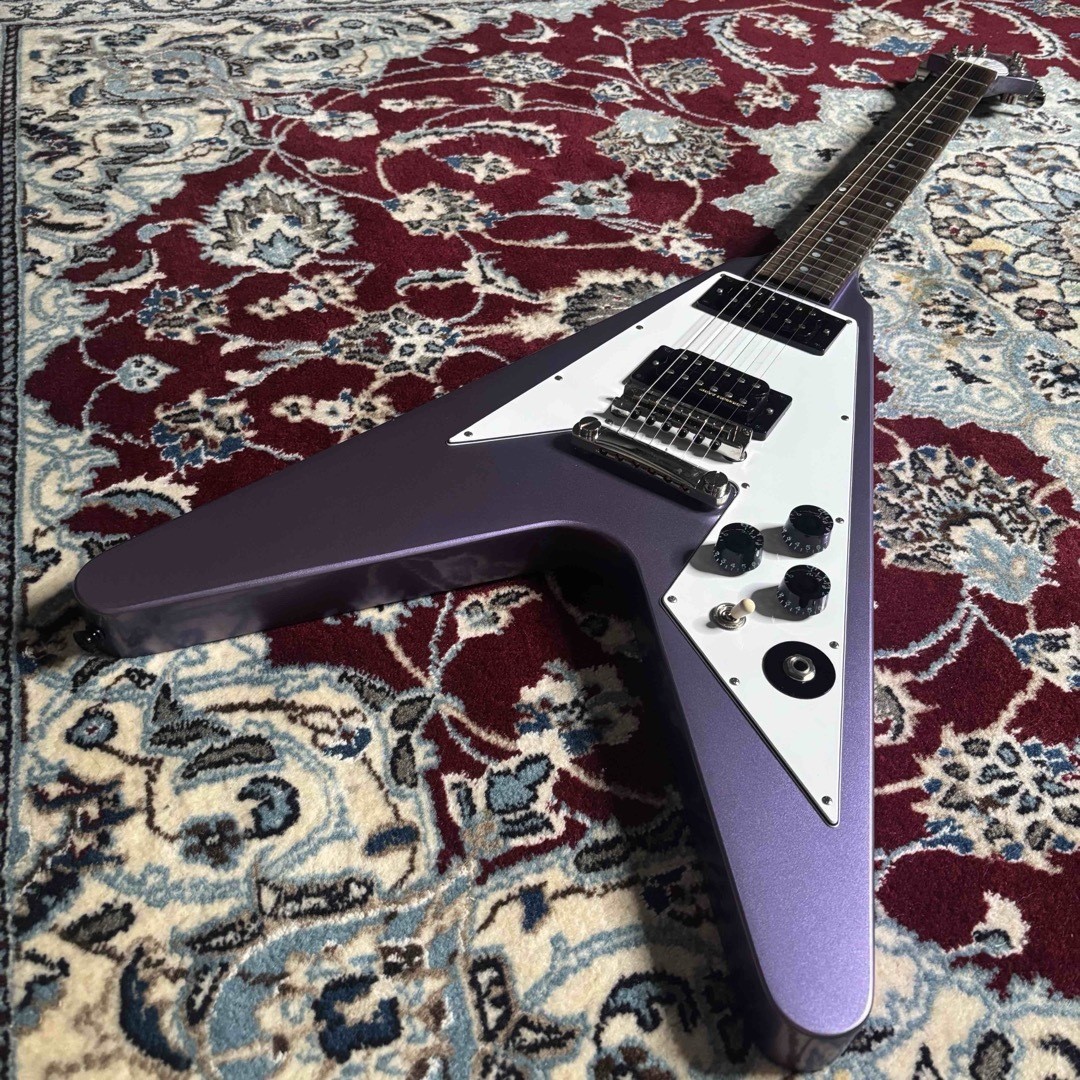 Epiphone Kirk Hammett Metallica 1979 Flying V Purple