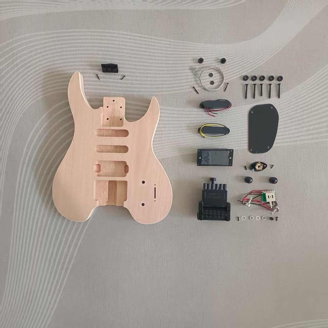DIY Headless Electric Guitar Kit Genuine Maple Neck Mahogany Body Rosewood FB