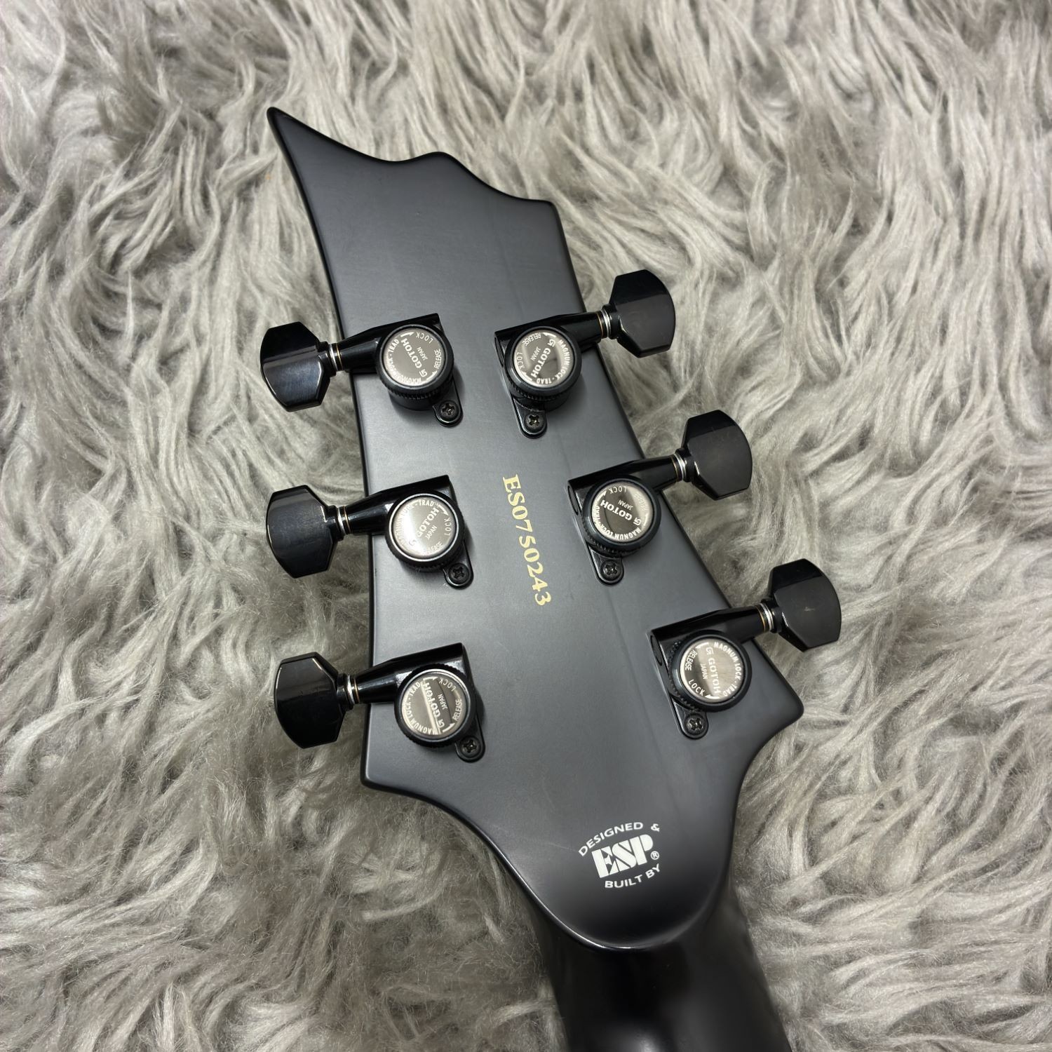 ESP / E-II FRX Black Satin / Used