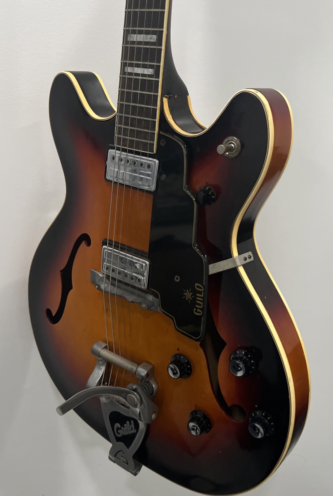 1960’s GUILD STARFIRE V EN-853 Vintage Sunburst Maple Hoboken NJ USA Made “RARE”