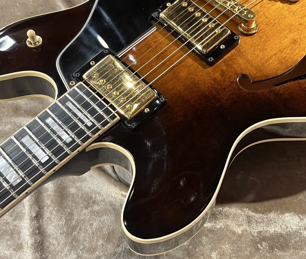 Gibson Vintage ES-347 Sunburst with Split Humbucker SW Hard case1979 4.07kg
