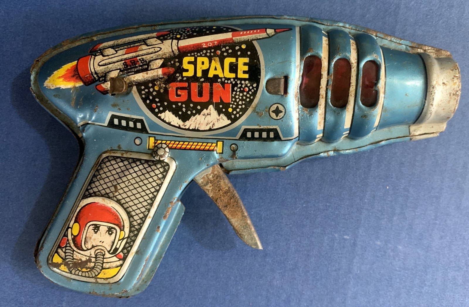VINTAGE TIN TOY SPACE GUN JAPAN 1960s SPACE AGE