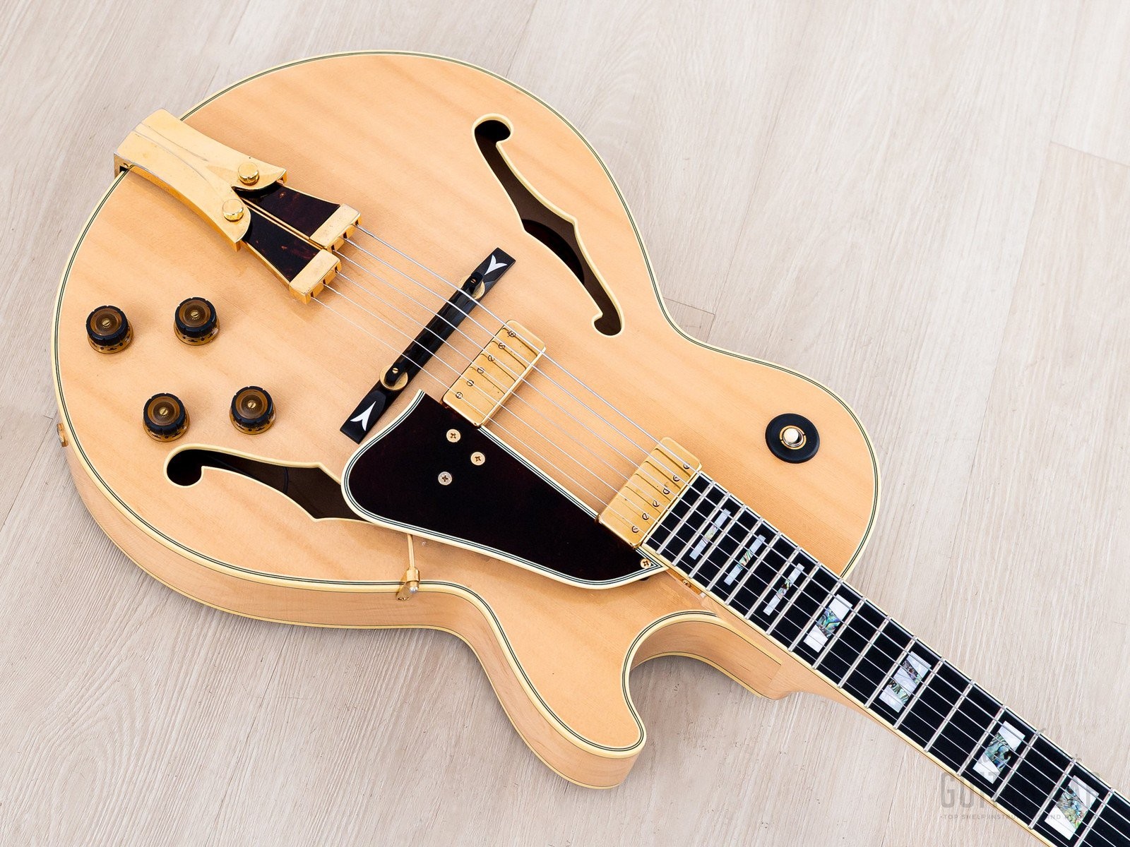 2001 Ibanez George Benson Signature GB10 Archtop Electric Guitar Natural