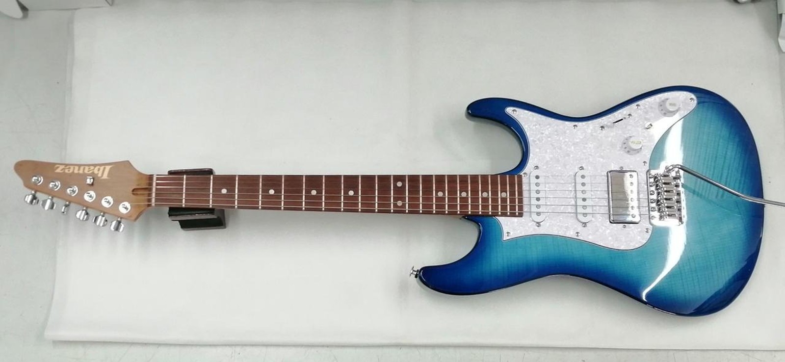 IBANEZ AZ22S1F-TXB Used Alder body Maple neck Rosewood fingerboard w/Gig case