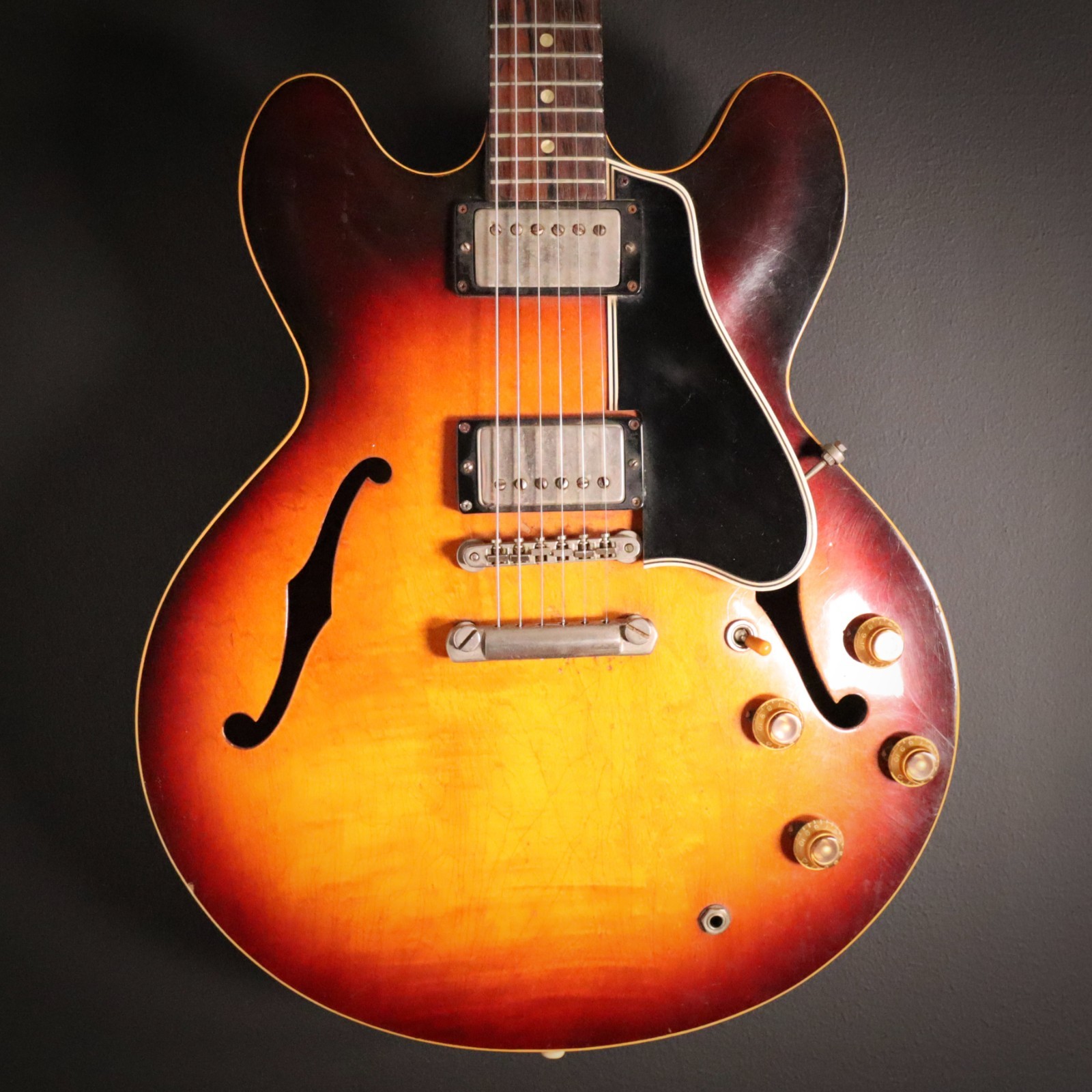 1958 Gibson ES-335 – First Year – Thin Top – Super Clean