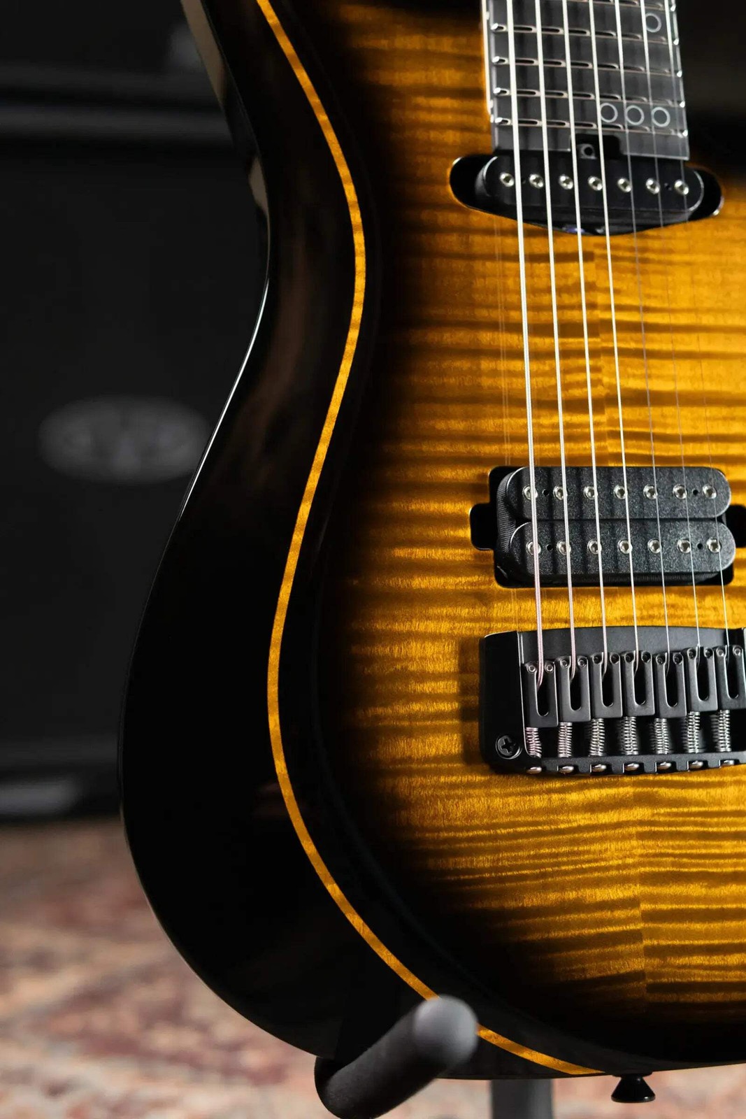 Schecter Custom Shop Sunset Extreme 7-String Electric Guitar – 2-Tone Sunburst F