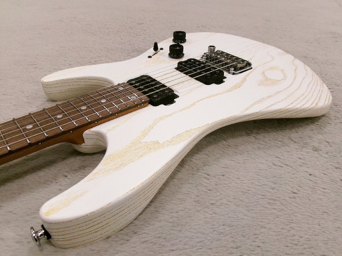 Electric Guitar Ibanez AZ2402AR 2026 White HH Prestige Made in Japan with Case