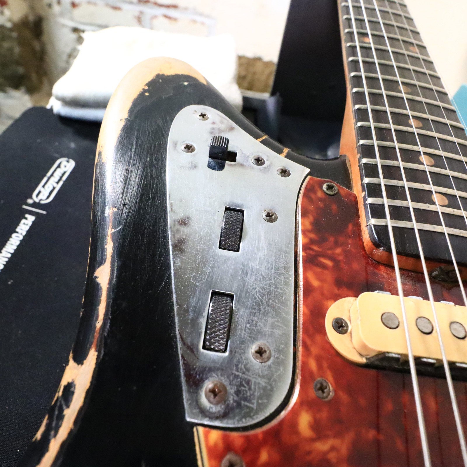 1963 Vintage Fender Jaguar Black Relic Electric Guitar