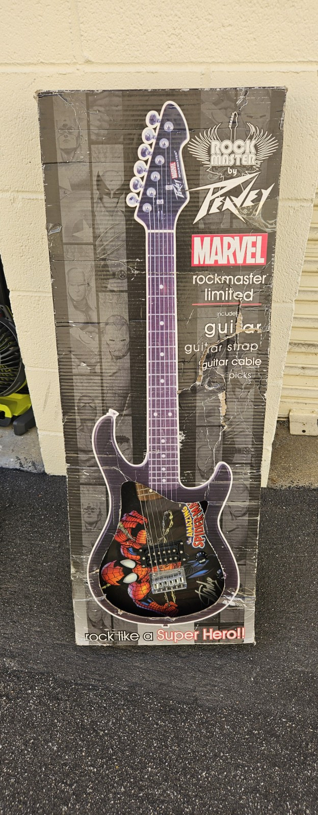 Stan Lee Signed Peavey Marvel Spiderman 3/4 Size Electric Guitar No Certificate
