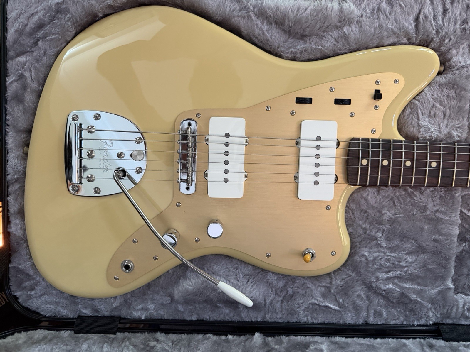 Fender Vintera II ‘50’s Jazzmaster Electric Guitar Desert Sand w/Deluxe Case