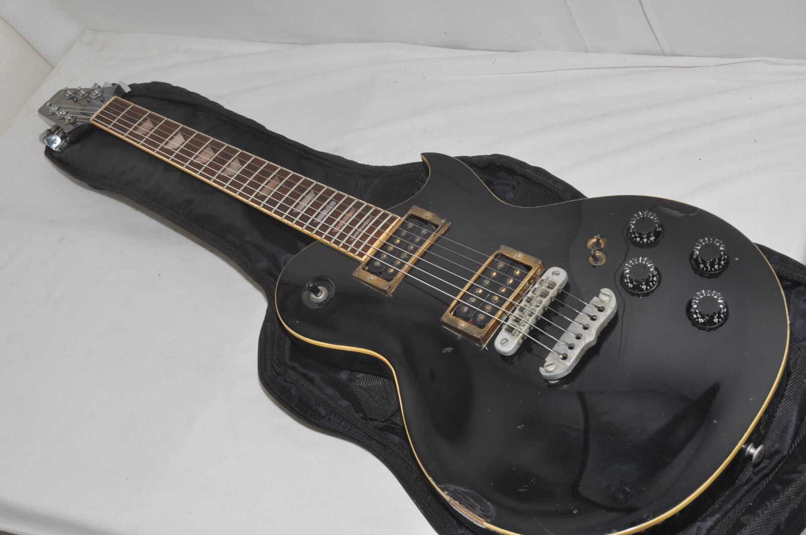 Aria Pro II・PE-R60 1982 Electric Guitar Ref. No 7026