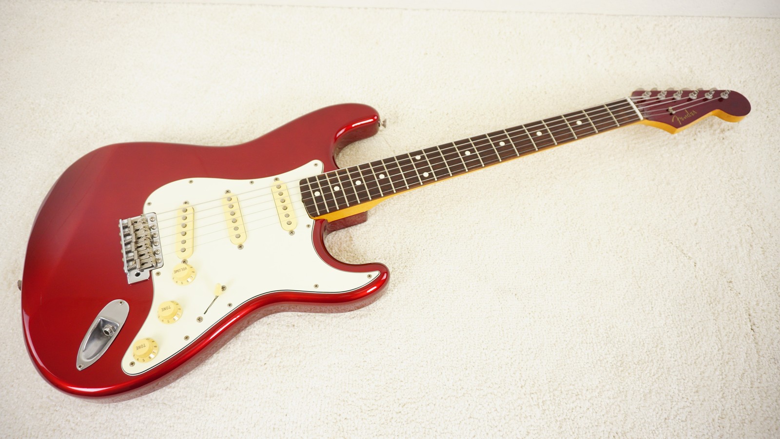Fender Japan ST-62 Stratocaster Candy Apple Red Matching Headstock 2002–2004
