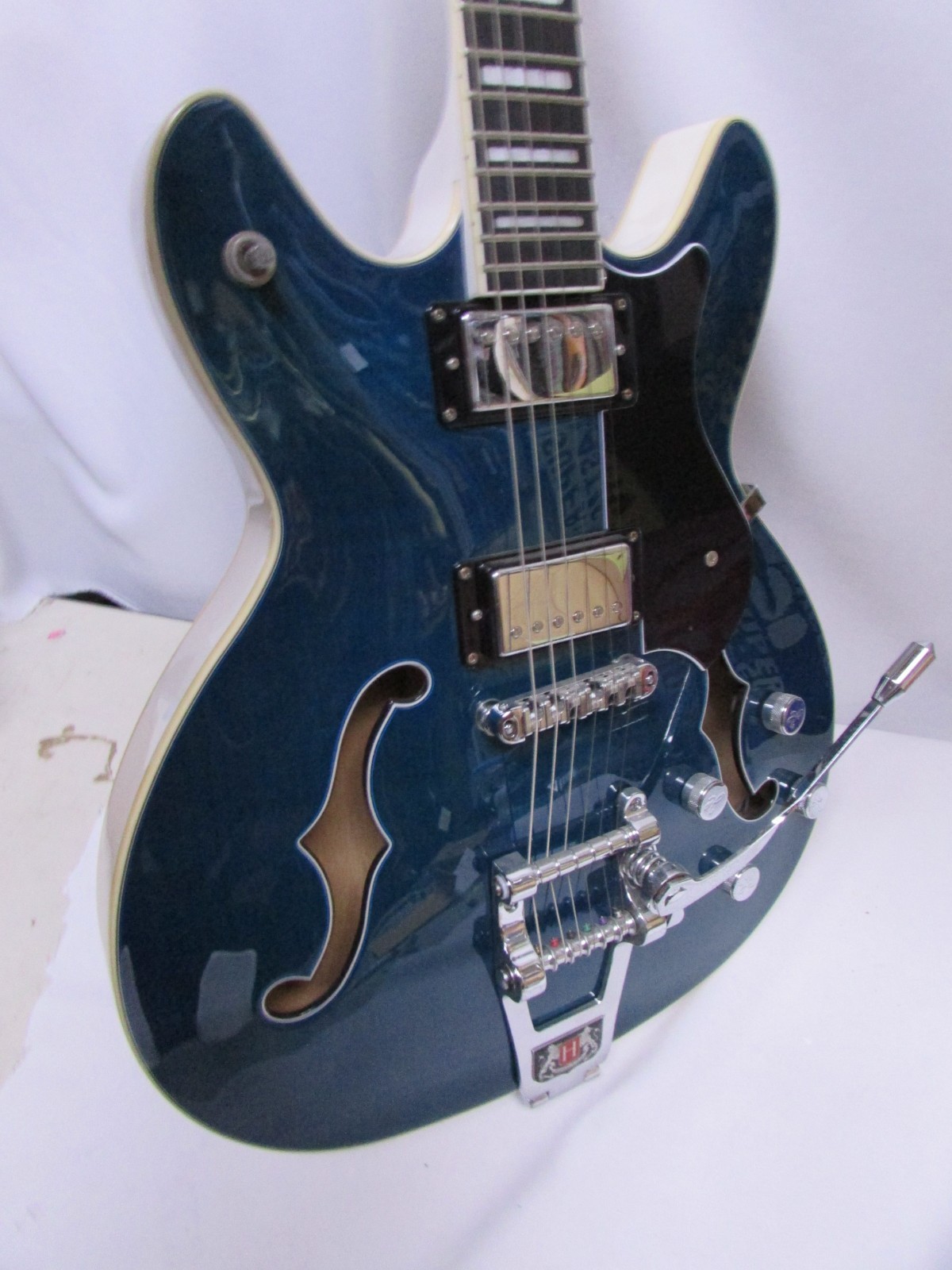 HAGSTROM TREMAR VIKING DELUXE SEMI HOLLOW GUITAR – TRANSPARENT BLUE NEW
