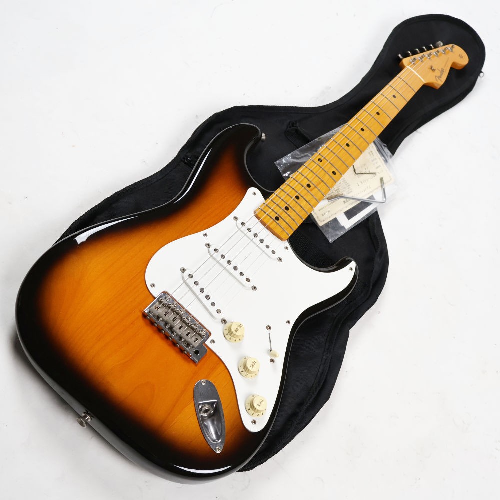 Fender Japan ST57-66US T (Tabacco Sunburst) Used 2006 Basswood body w/Soft case