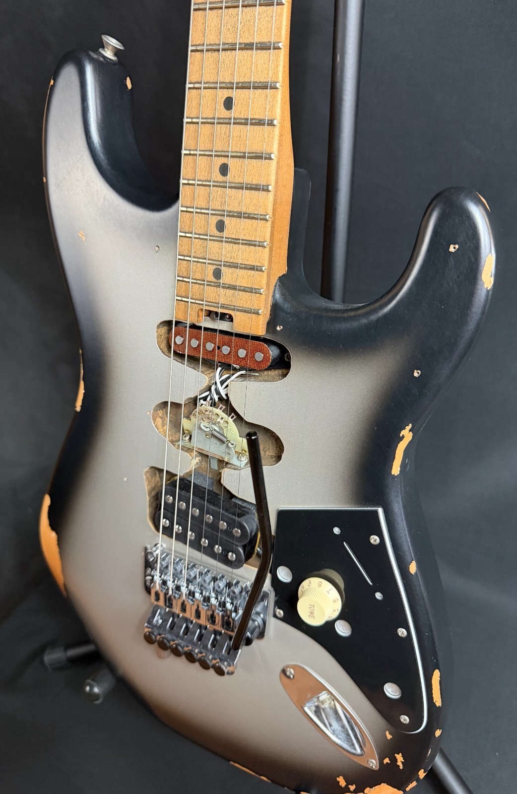 EVH Frankenstein Relic Series Frankie Electric Guitar Relic Silverburst w/ Bag