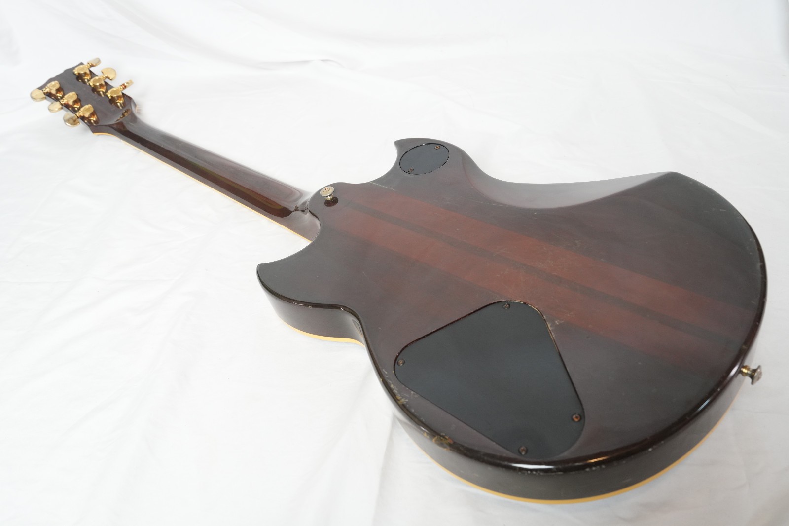 YAMAHA SG1500 Brown, 1980s mid-range model, made in Japan, vintage.