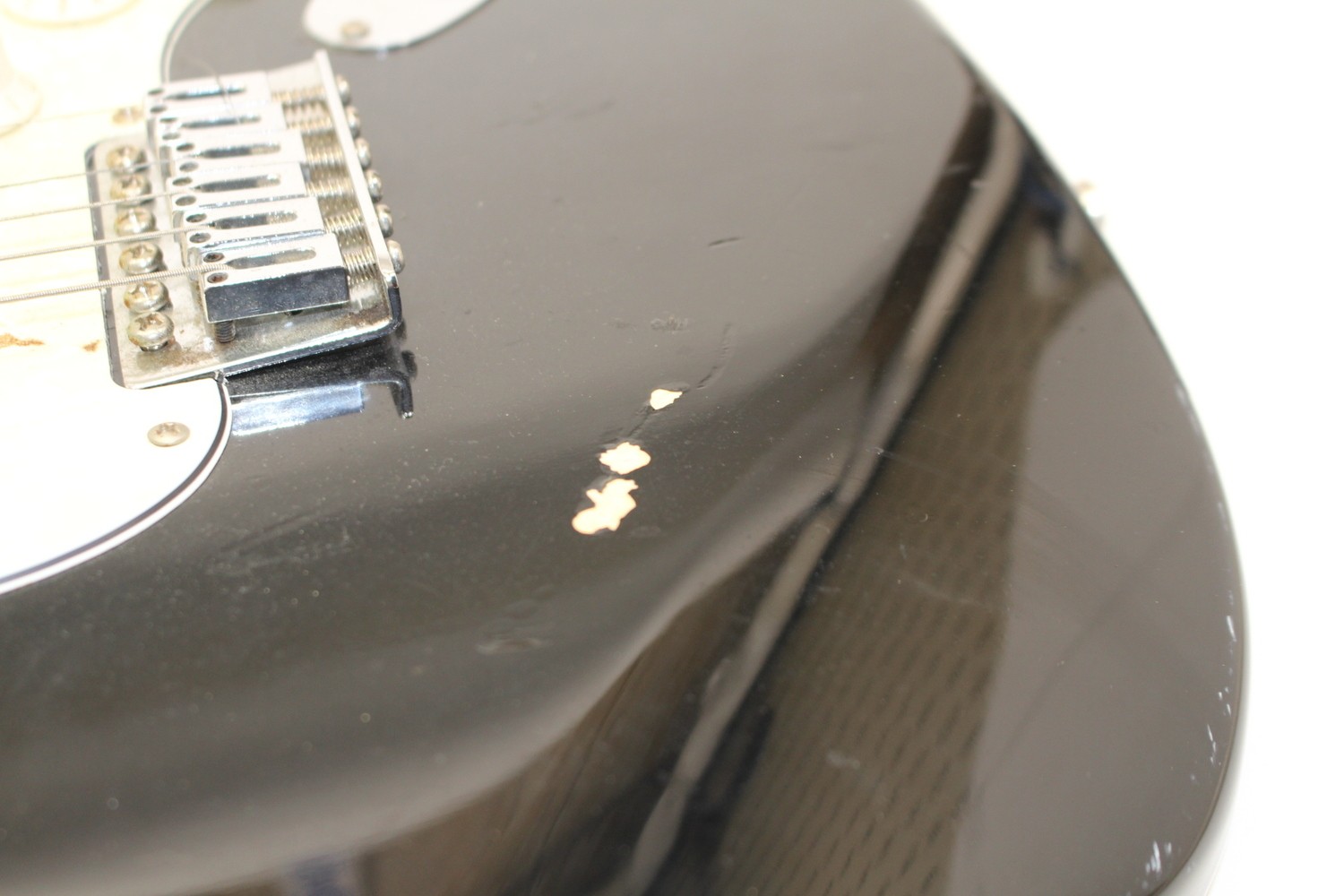 Squier Strat by Fender Electric Guitar – Black with White Pickguard (13013887)