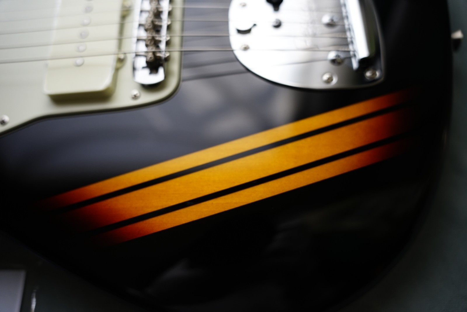 Fender Made in japan Traditional 2025 Collection 60s Jazzmaster Black compe