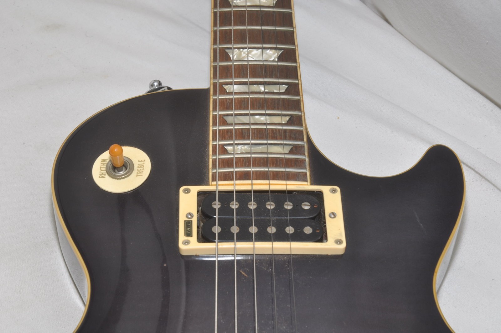 Burny Les Paul Type VH-1 Electric Guitar Ref No. 7411