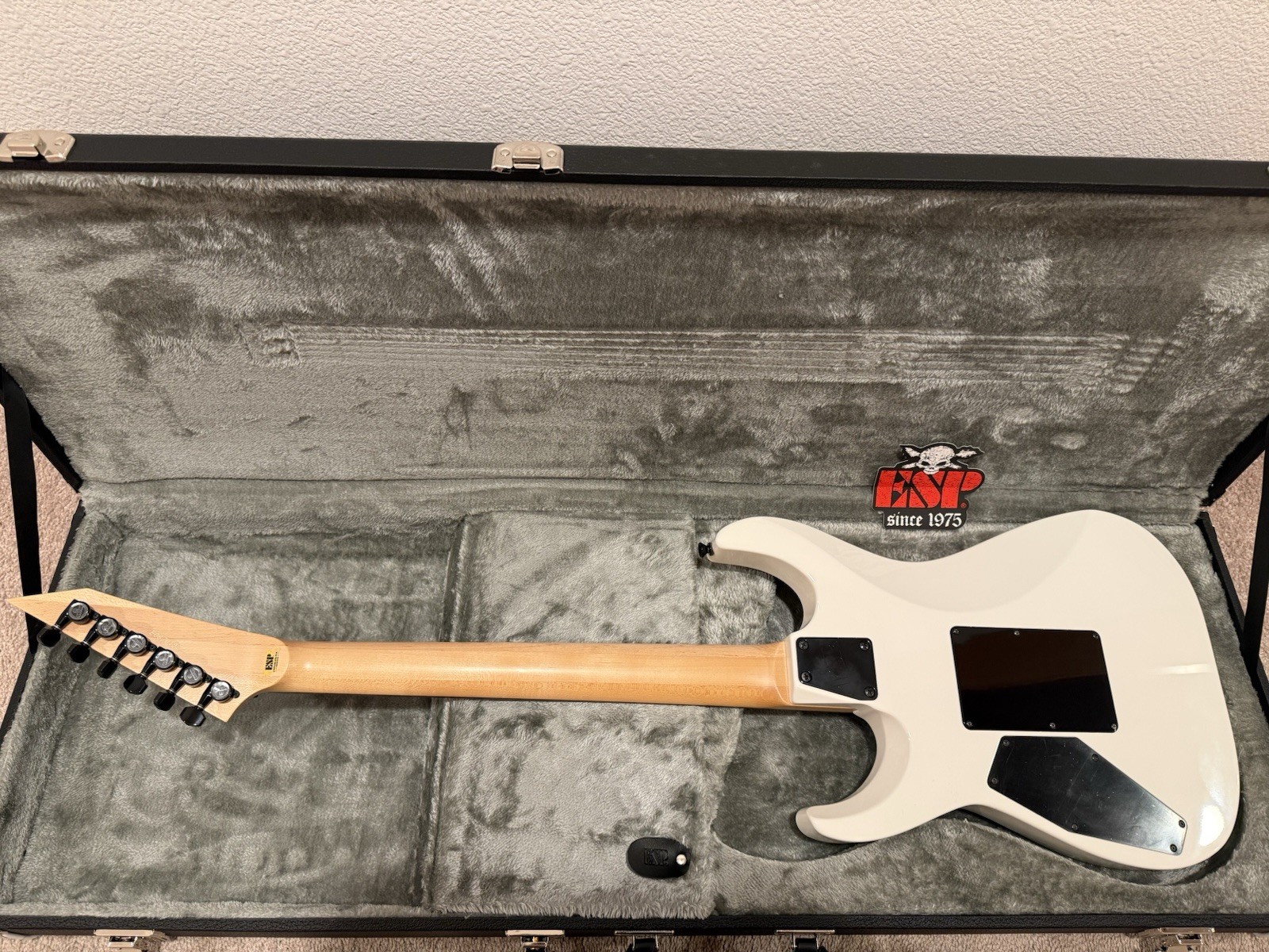 ESP M-II Deluxe White 6-String Electric Guitar w/Hardcase Japan Custom Shop