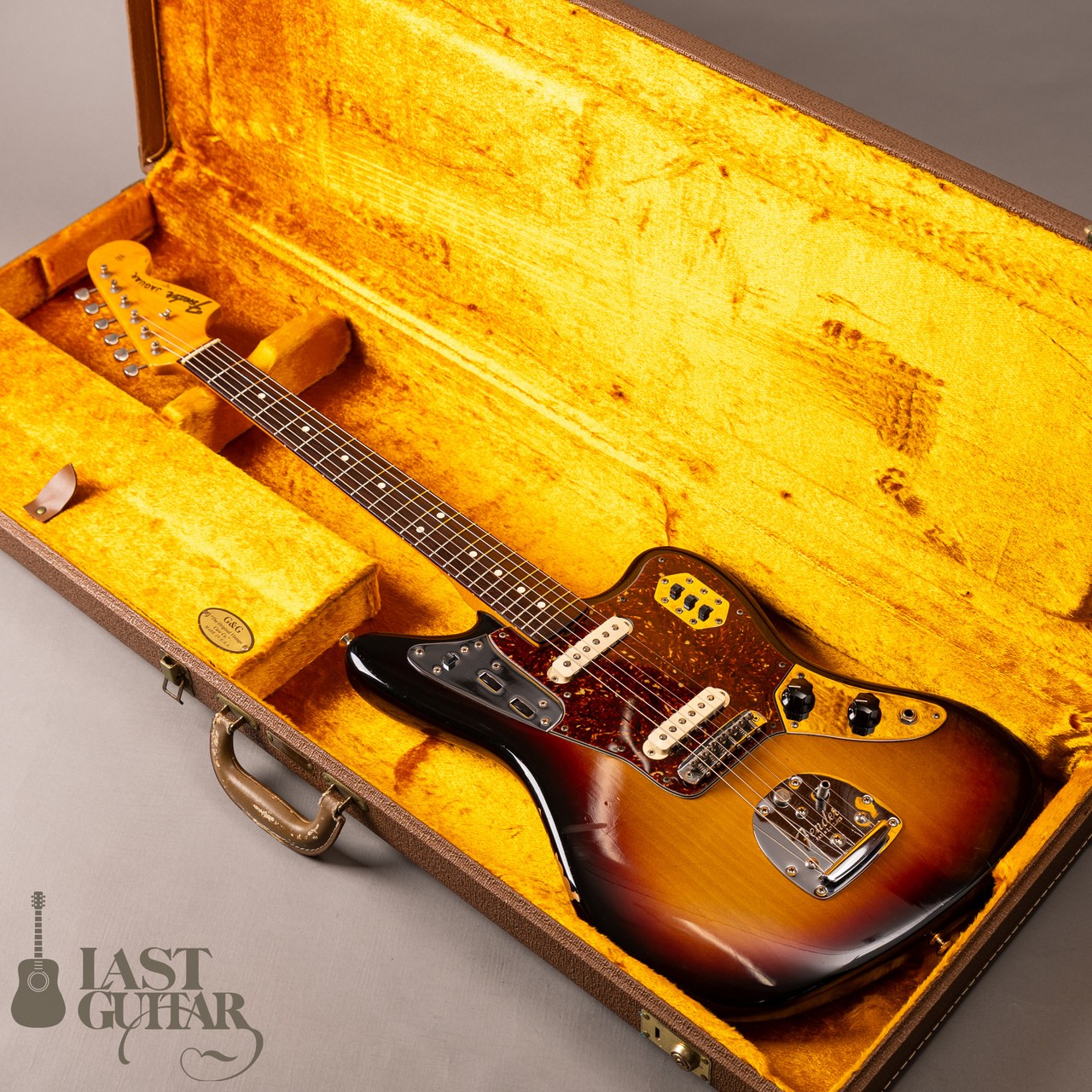 Fender USA American Vintage ’62 Jaguar 3-Color Sunbursty 2005 Electric Guitar