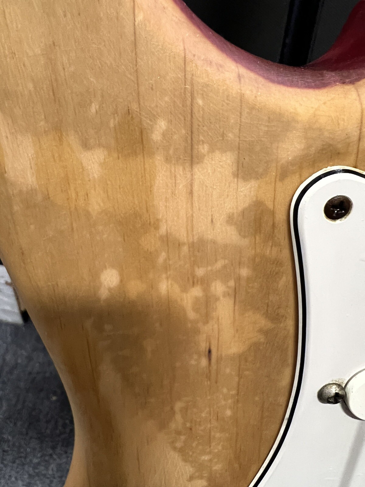 1998 Fender Stratocaster USA American Deluxe Fat Strat Guitar