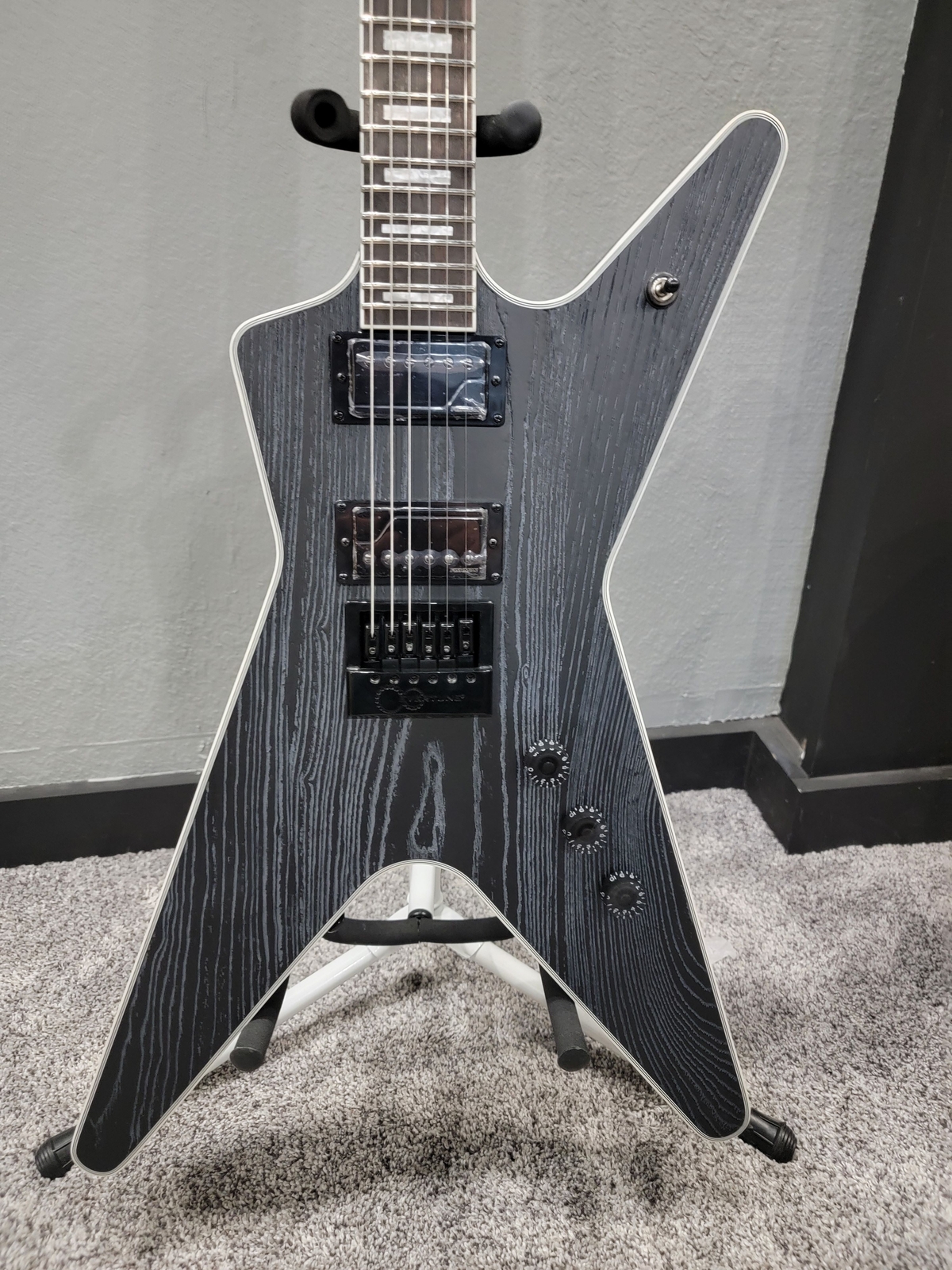 Dean Custom Run #16 Electric ML Guitar, Sandblasted Grey, (#70) DCR ML ET FL SBG