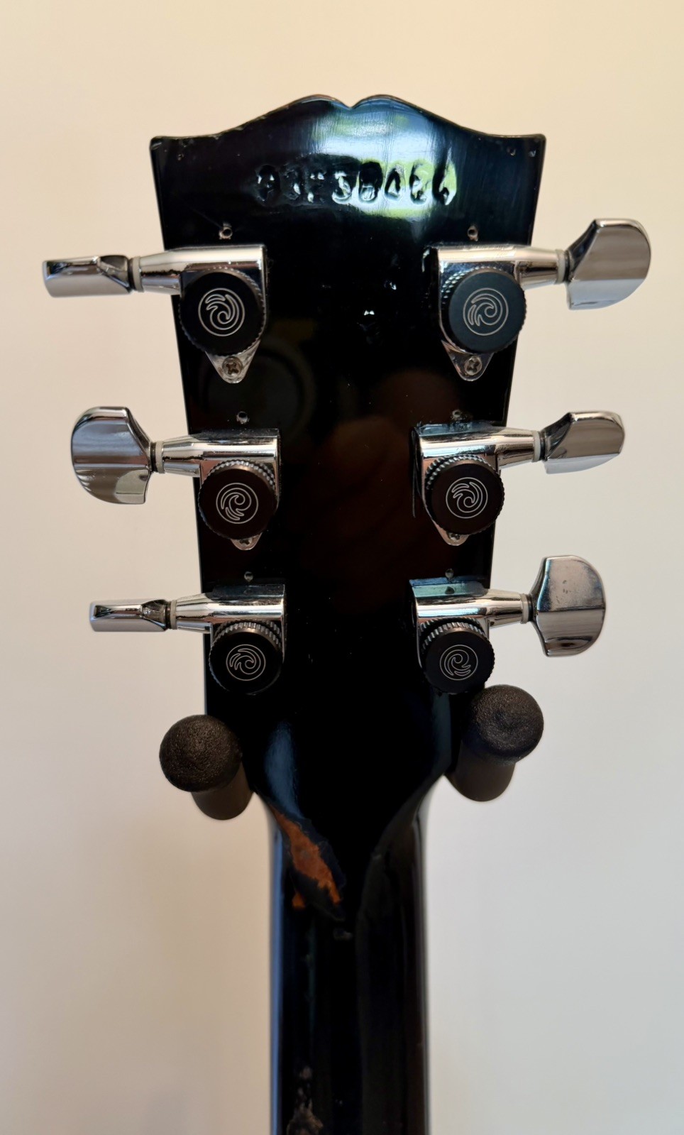 Gibson Les Paul Special 1999 USA Black Relic’d Electric Guitar