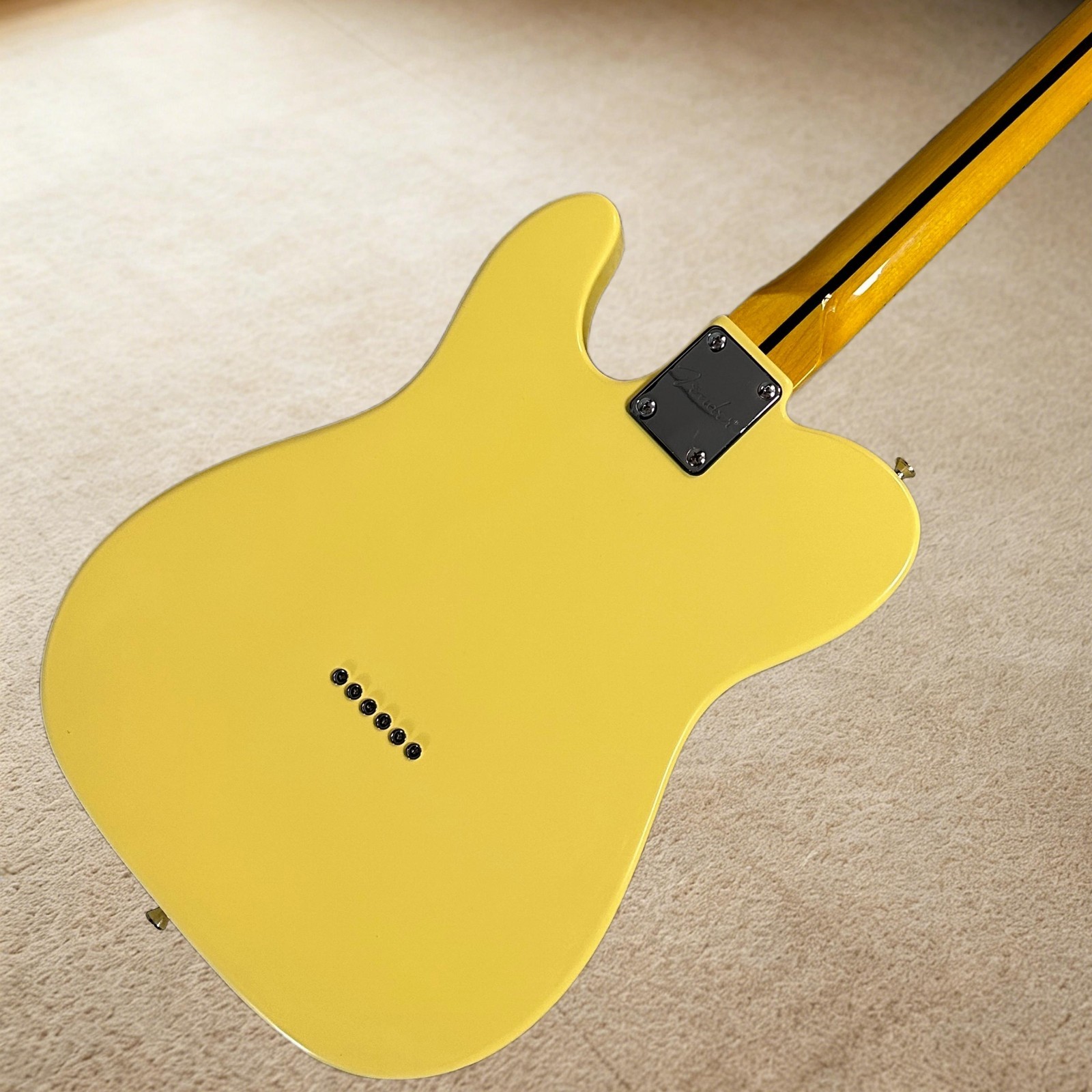 Electric Guitar Cream Yellow Color Mahogany Body Maple Fretboard Tele Guitar