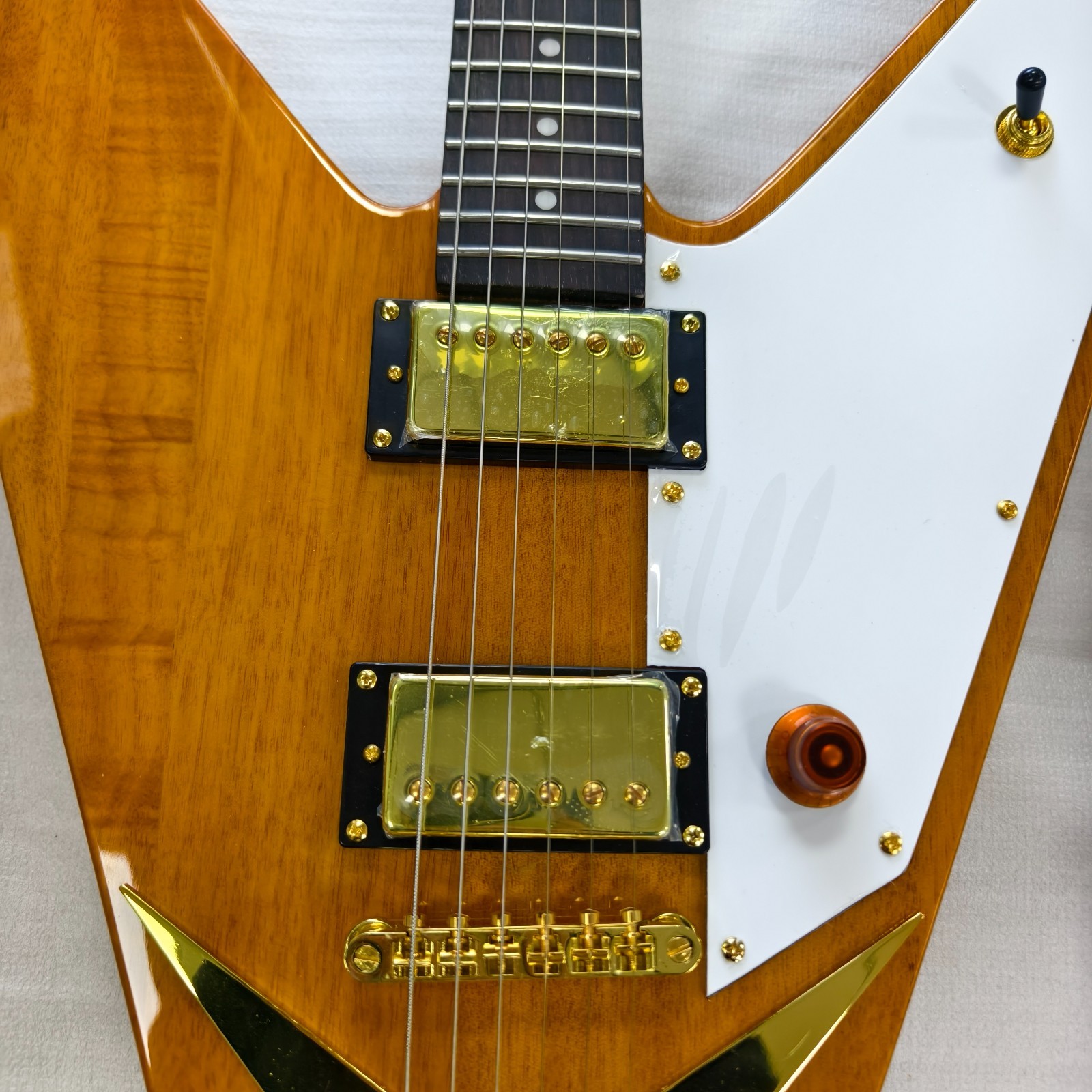 Flying V ’58 Reissue Natural Korina Vintage Electric Guitar Gold Hardware