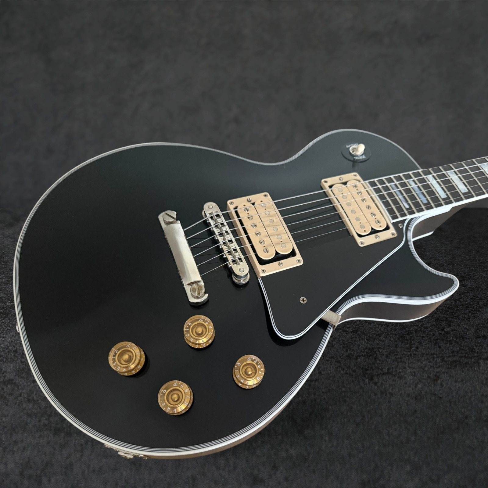 Gibson Custom Shop Les Paul Custom M2M Ebony with Double Classic White Pickups