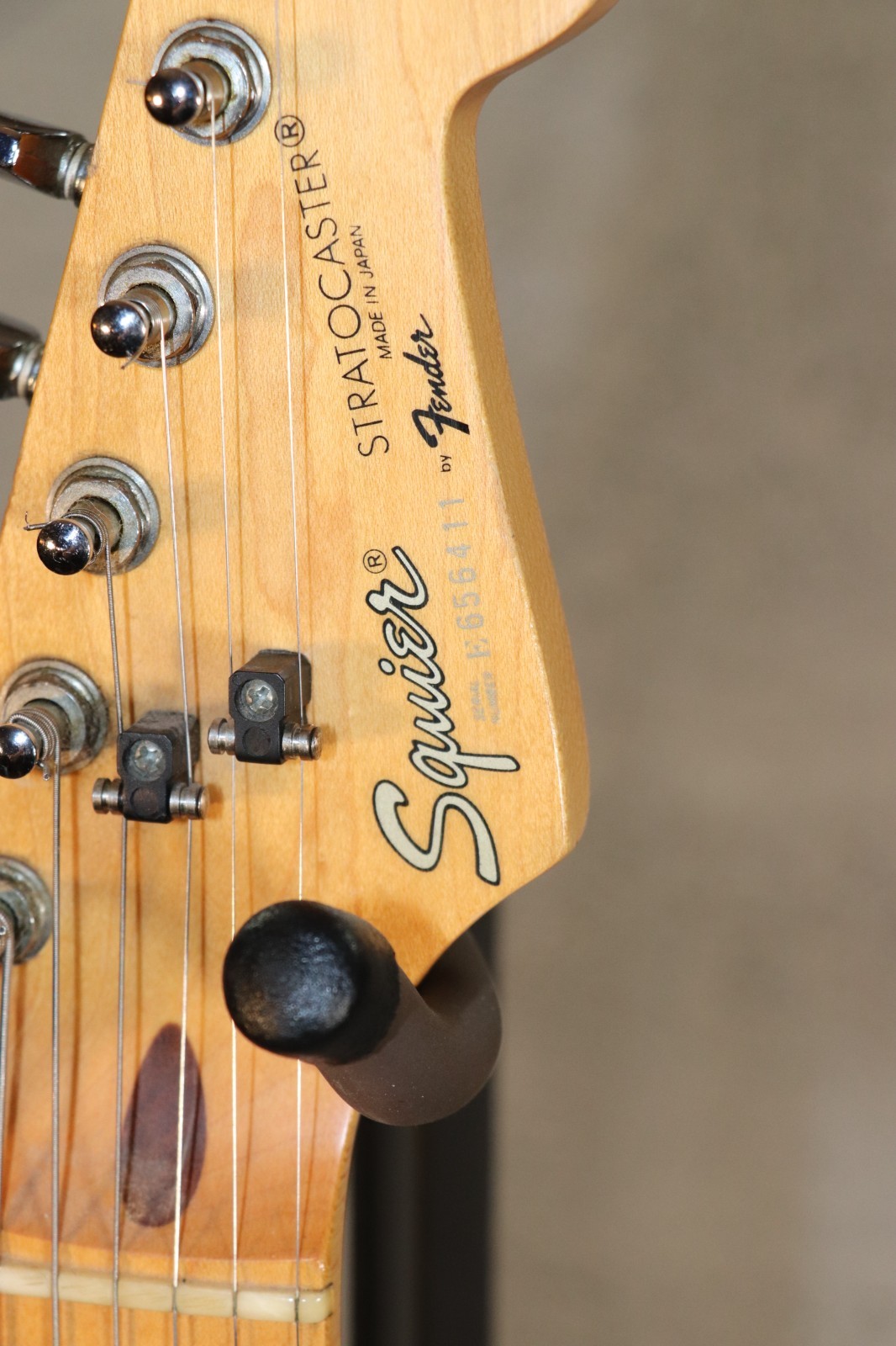 1984-87 Squier Fender Stratocaster E Series MIJ Frankenstein Black White Japan