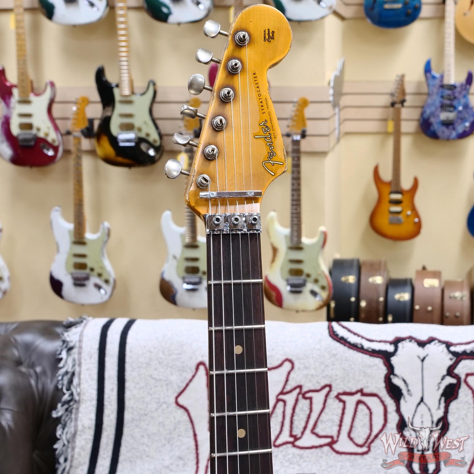 Fender Custom Shop Wild West White Lightning Stratocaster HSH Floyd Rose RW 8.10