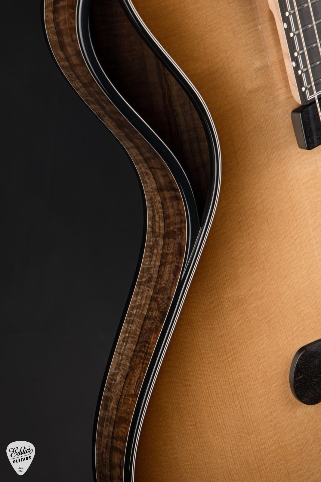 LHT Guitars Fugue – Walnut & Maple